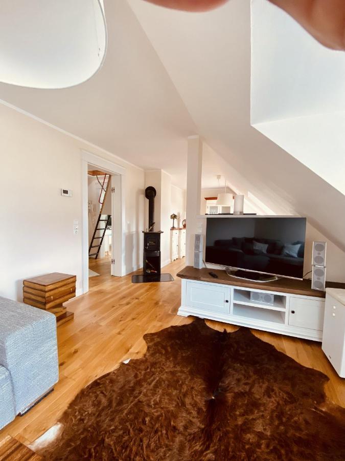 Luxurioeses Apartment Mit Parkplatz - Klimaanlage - Nahe Klinikum コーブルク エクステリア 写真