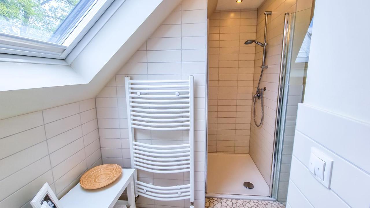 Luxurioeses Apartment Mit Parkplatz - Klimaanlage - Nahe Klinikum コーブルク エクステリア 写真